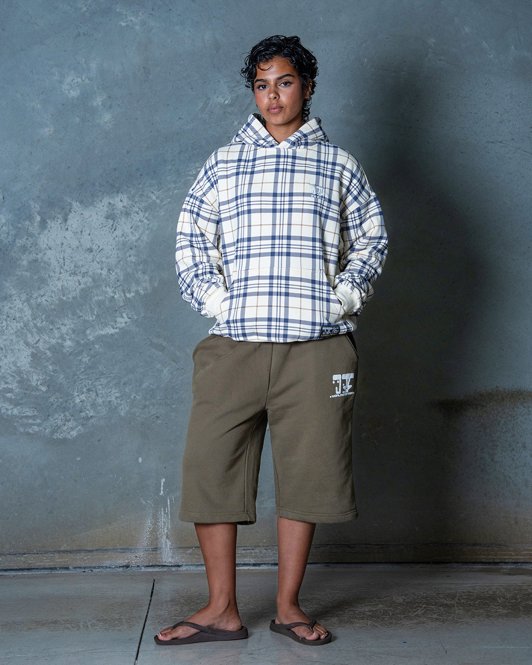 PLAID 5 STAR EMBROIDERED HOODIE - BEIGE/NAVY